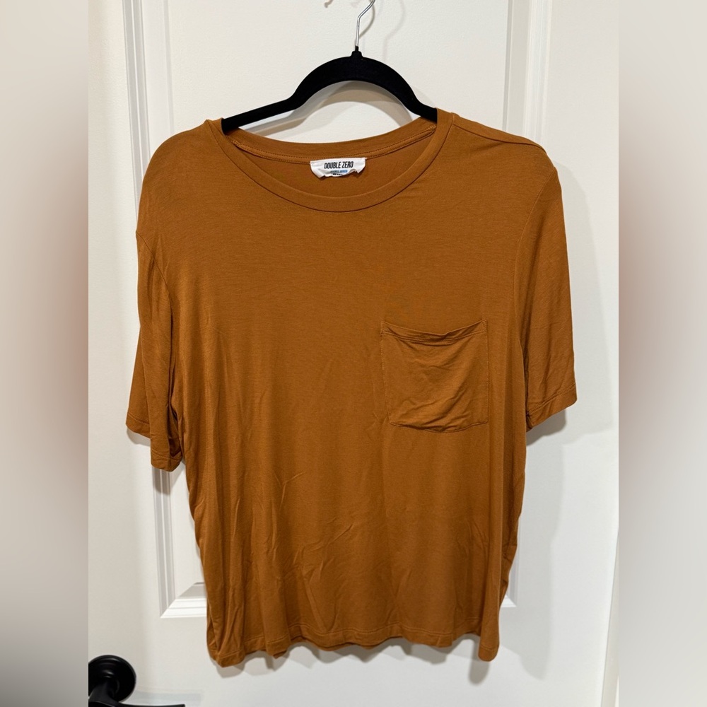 Double Zero Rust Orange Pocket Tee Medium Casual Basic Top